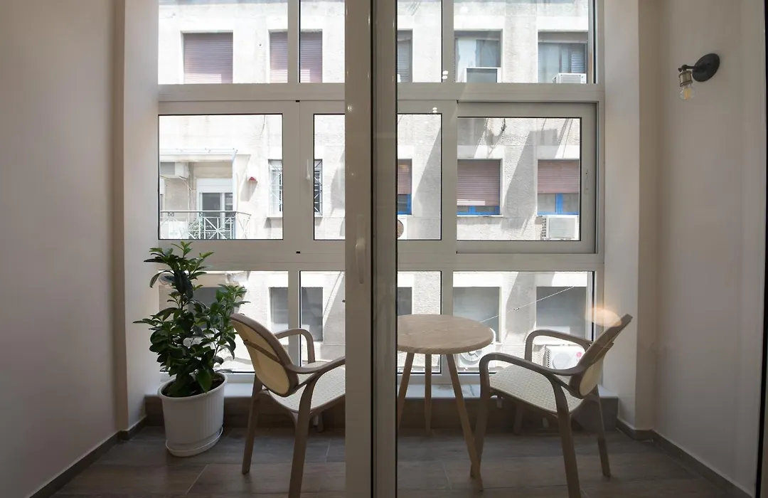 Rob Venture Suites At The Central Of Athens City-1