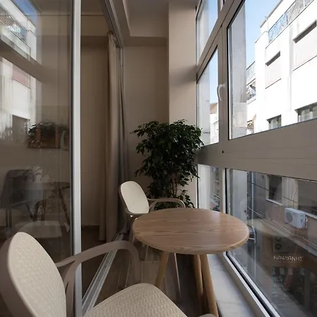 Rob Venture Suites At The Central Of Athens City-3
