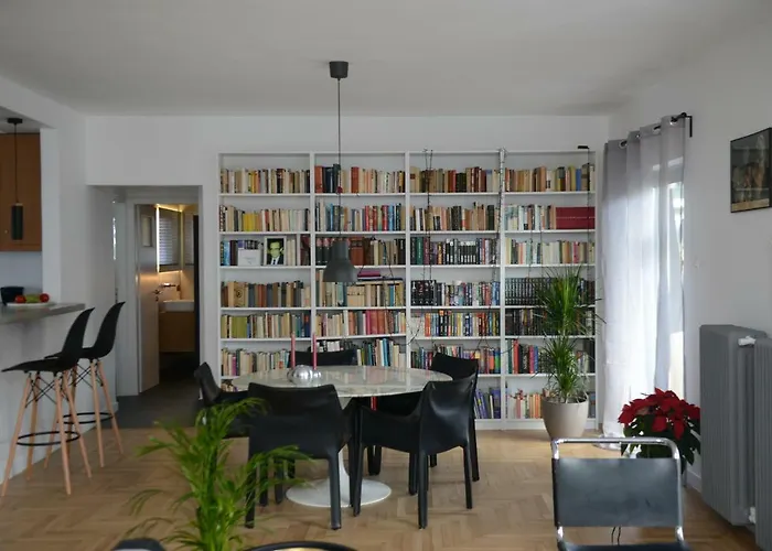 Boutique Apartment In Chalandri